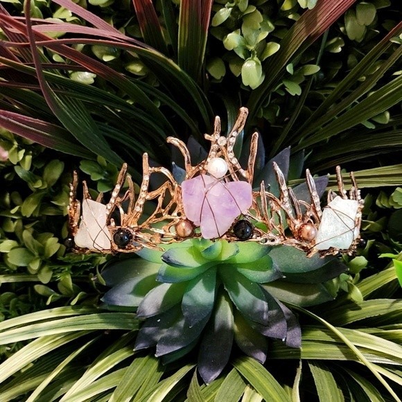 Handmade Crown Amethyst, Flourite & White Quartz Raw Crystals Gold Branches - Picture 10 of 10